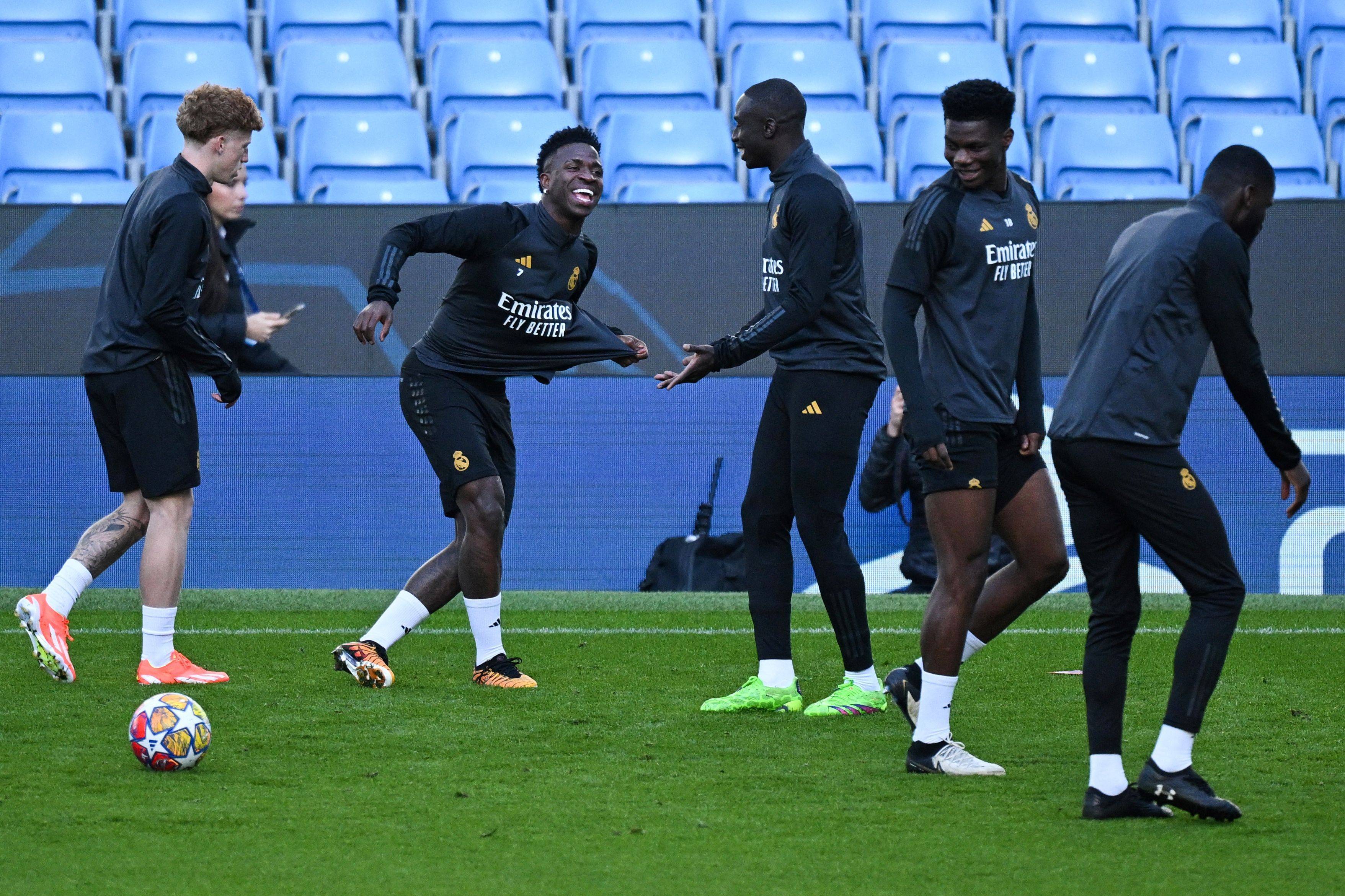 爱游戏vip注册-帕尔马球员接受体能训练，备战下一场艰难之战的简单介绍