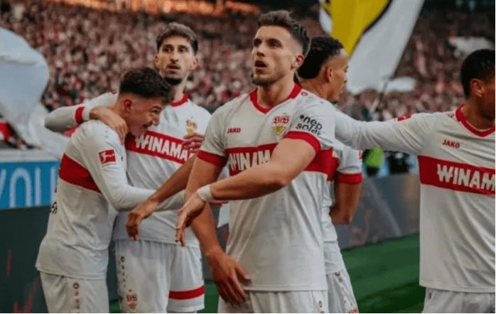 斯图加特队排名稳健,称霸中游戏 斯图加特队排名稳健,称霸中游戏