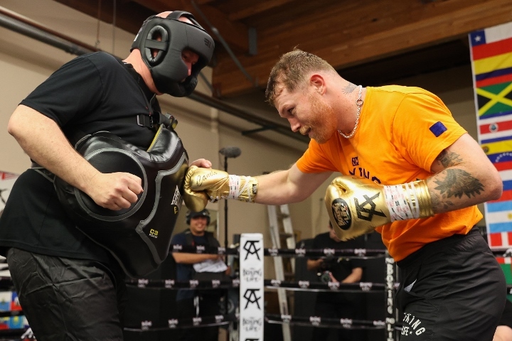 关于西悉尼流浪者外援训练状态火热,世俱杯淘汰赛关键战的信息 关于西悉尼流浪者外援训练状态火热,世俱杯淘汰赛关键战的信息