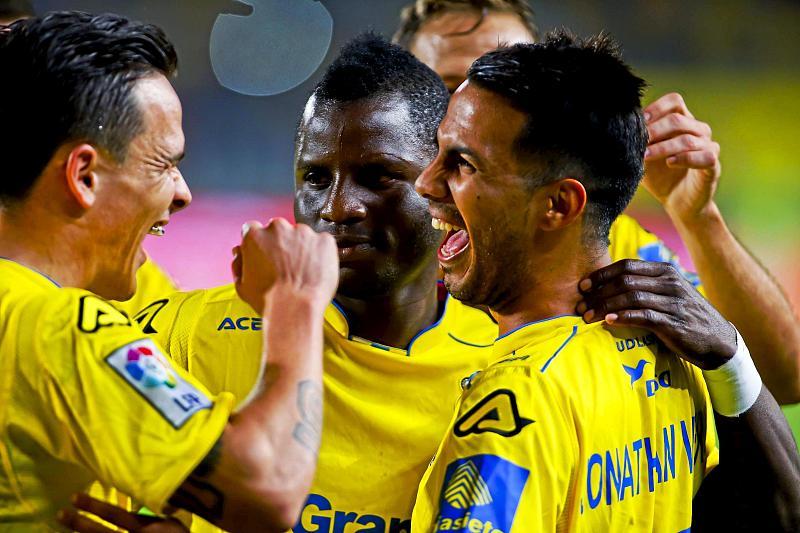 爱游戏app-阿尔梅里亚击败科尔多瓦实现逆袭，保级路途闪耀