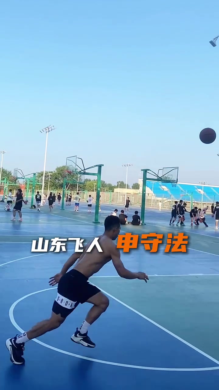 爱游戏app下载-新赛季开启，球员展现新巅峰