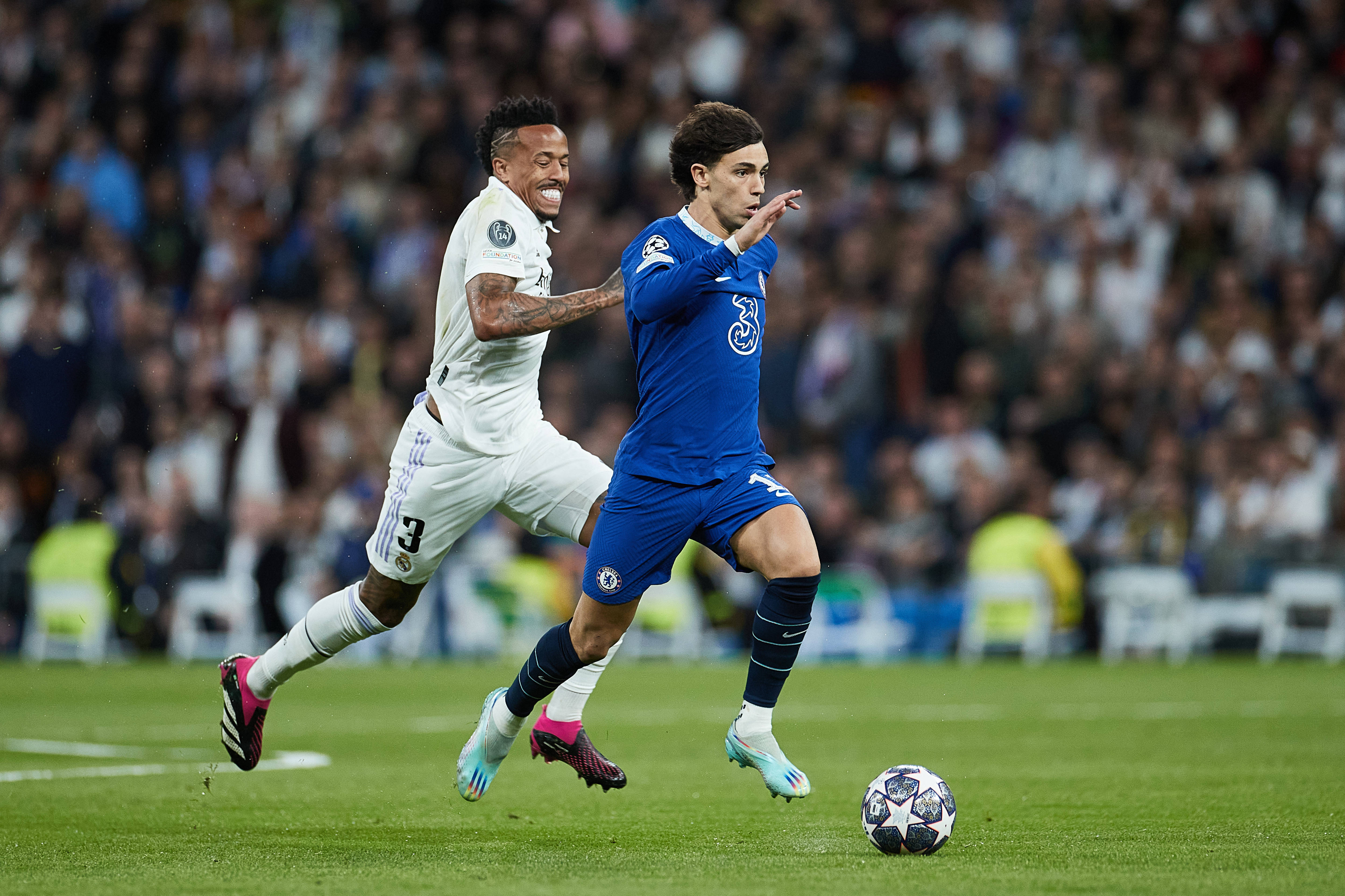 里昂客场战绩频频失利,欧冠资格悬念大 里昂客场战绩频频失利,欧冠资格悬念大