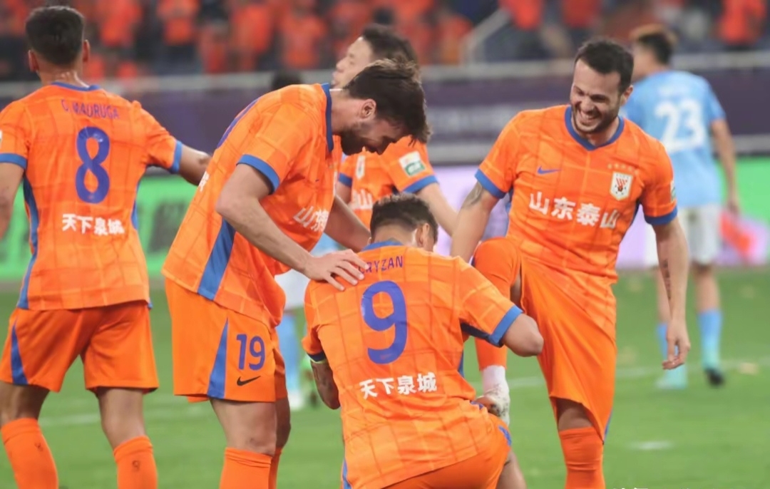 爱游戏视频-北京国安不敌江苏苏宁，遭遇联赛两连败