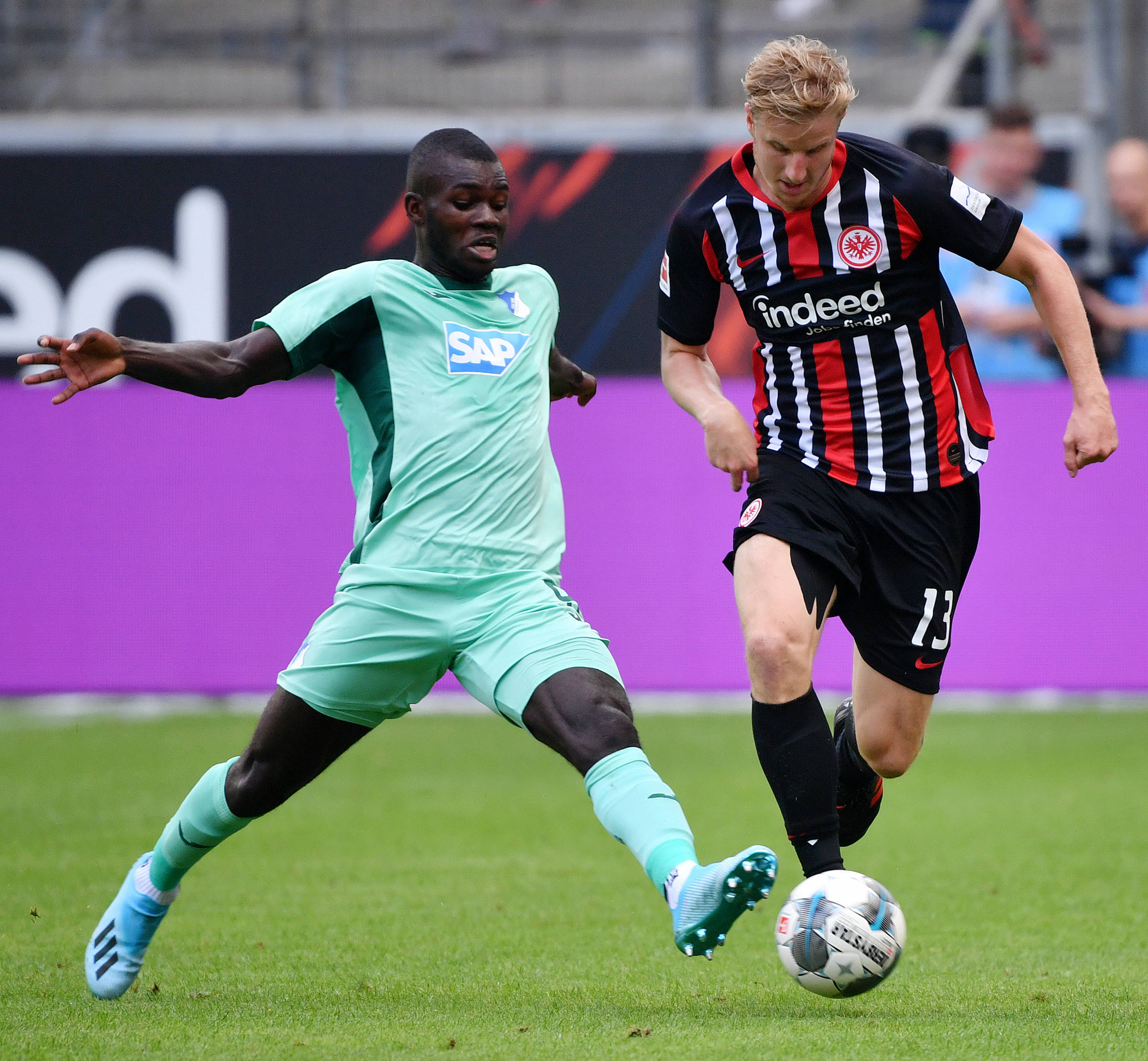 爱游戏课程-霍芬海姆客场逆转，力克对手