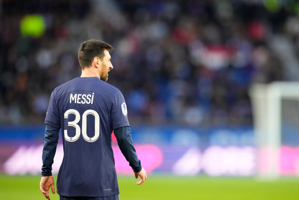 爱游戏入口-巴黎不敌雷恩，遭遇不败纪录终结