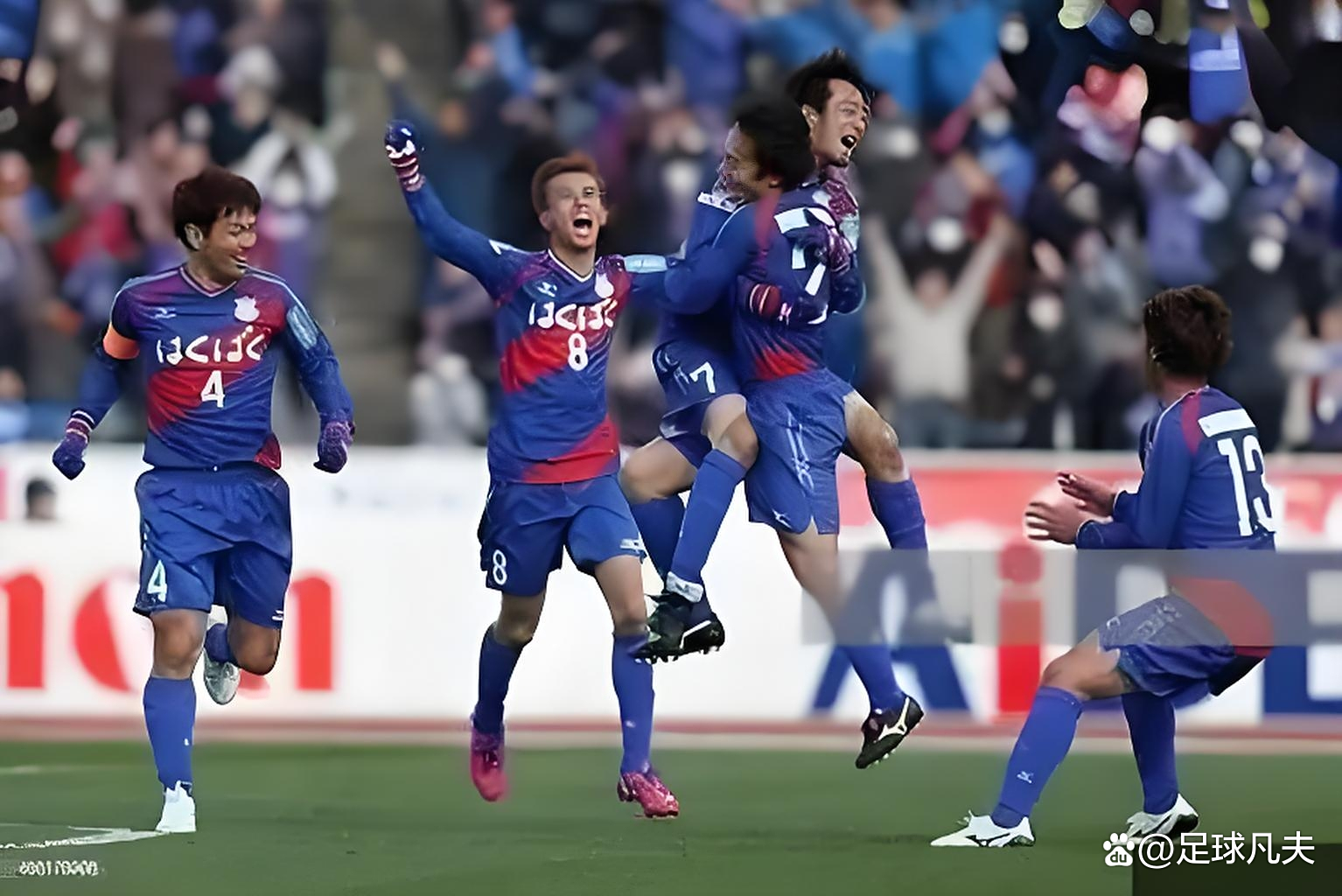 比赛中,队伍实力击败对手获取胜利 比赛中,队伍实力击败对手获取胜利