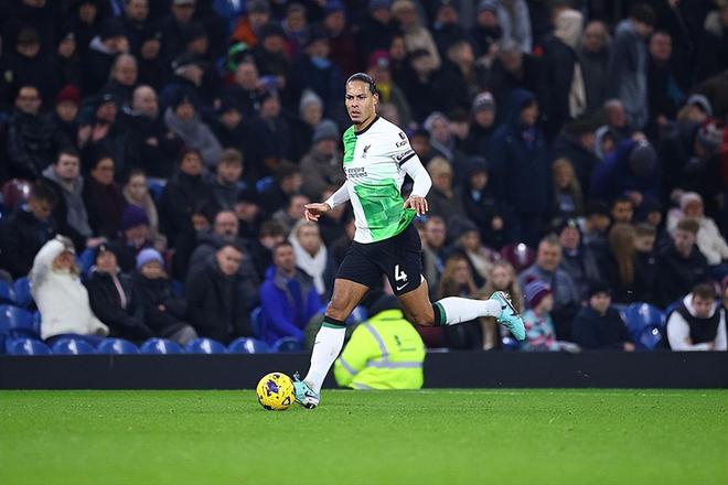 利物浦客场战胜伯恩利,继续领跑积分榜 利物浦客场战胜伯恩利,继续领跑积分榜