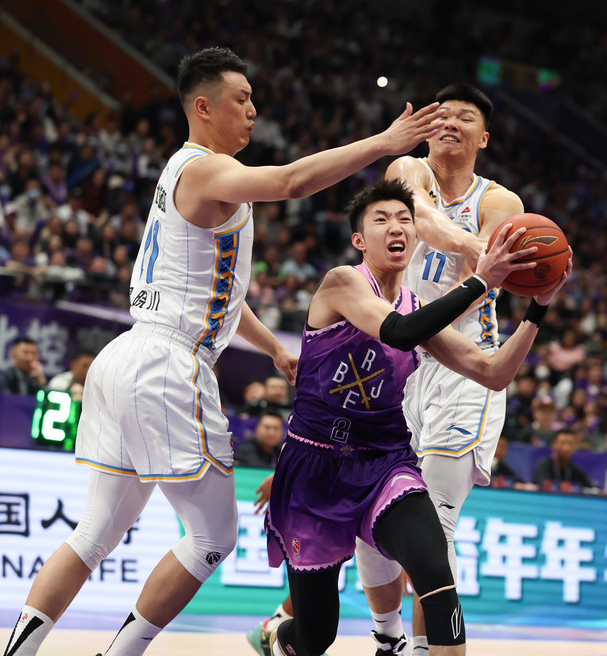 北京控股旗下成功签约NBA球星,引发市场热议的简单介绍 北京控股旗下成功签约NBA球星,引发市场热议的简单介绍